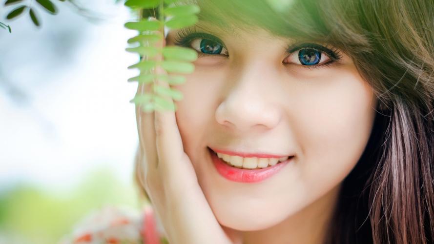 （辉煌60载 魅力新西藏）世界屋脊上的“绿色奇迹”：拉萨南北山绿意盎然